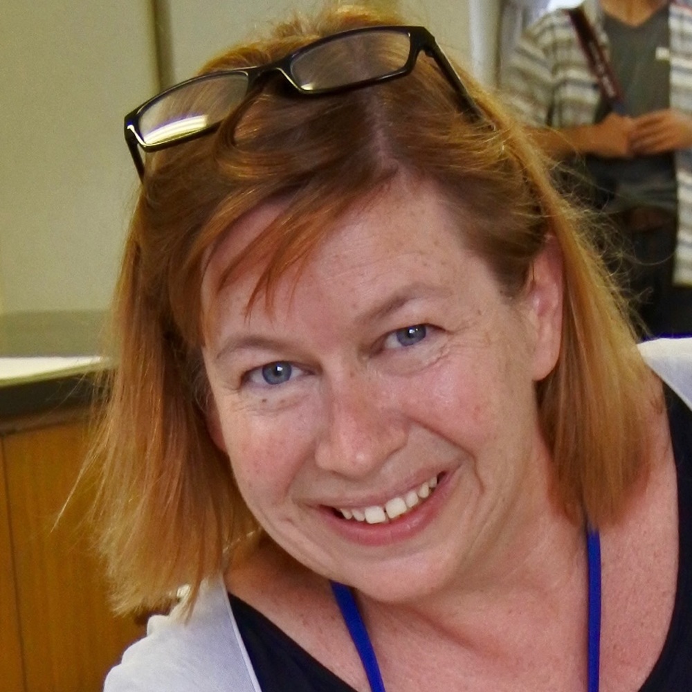 Meet your Posher, Jennifer